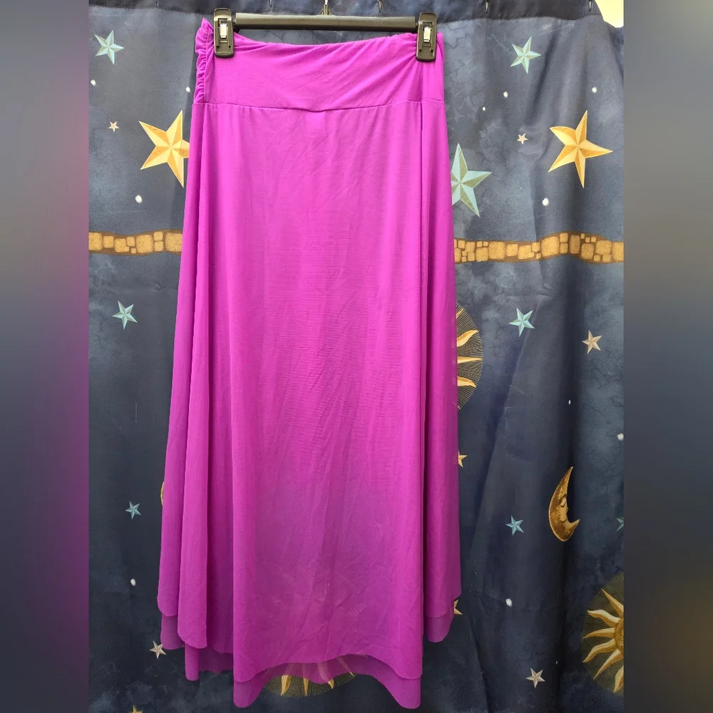 VENUS Vibrant Pink and Purple Strapless Beach Cover Up Bundle Of Two (2) - Picture 3 of 6